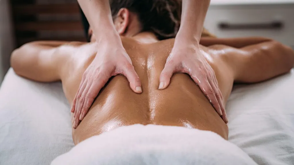 benefits-of-swedish-massage-propel-physiotherapy.jpg